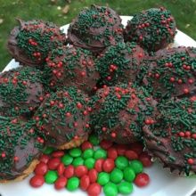 Gluten-free Red and Green Christmas Cupcakes